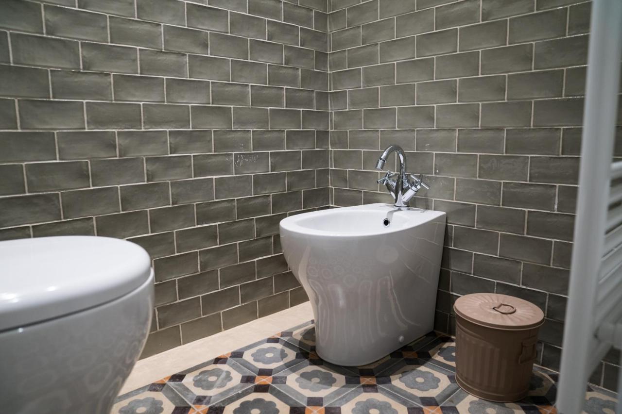 Santa Chiara 11 - Rooms -Βερόνα Εξωτερικό φωτογραφία